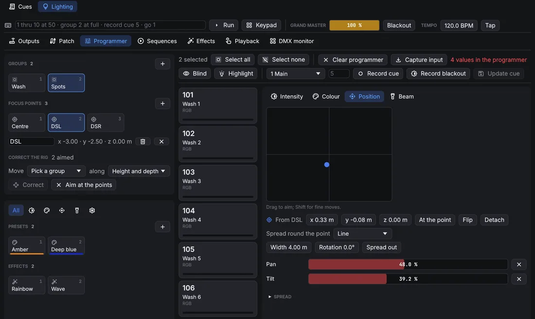 Programmer with the focus points Centre, DSL and DSR in the left column, two spots aimed at DSL, and the Position page with the offset from the point and the Spread round the point row.